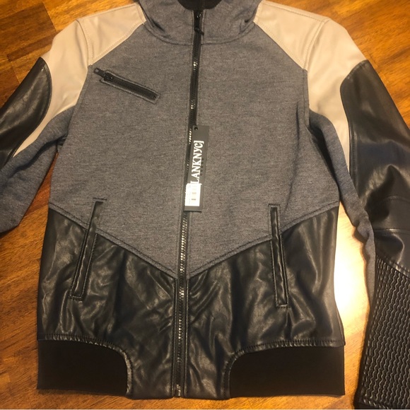 NWT $160 BLANK NYC Color Block Faux Leather Jacket in size XS! - Picture 3 of 16